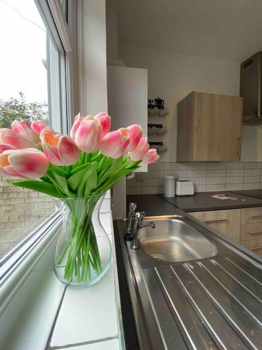 Spacious 4 Double Bedrooms & 4 En-suite Bathroom Holiday home *